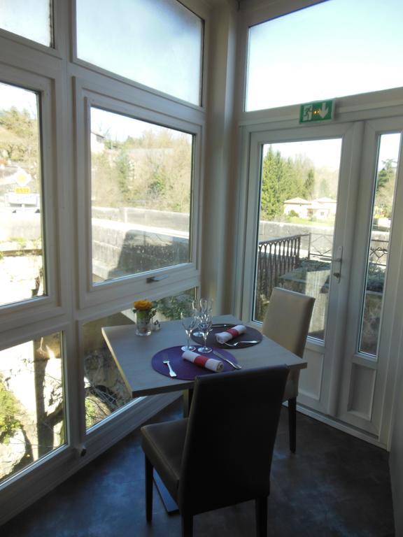 Hotel Rome Saint-Nazaire-en-Royans Esterno foto