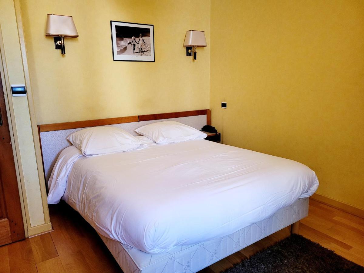 Hotel Rome Saint-Nazaire-en-Royans Esterno foto
