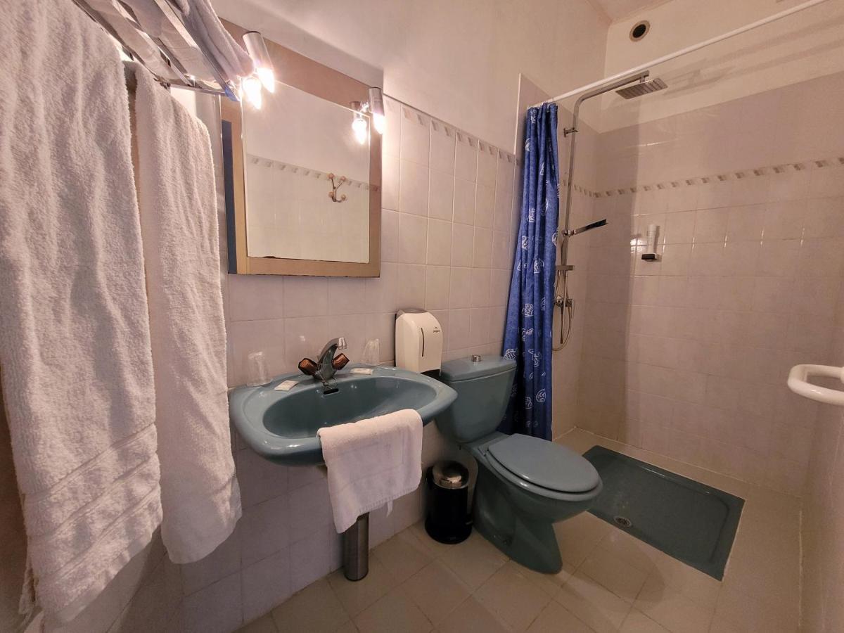 Hotel Rome Saint-Nazaire-en-Royans Esterno foto