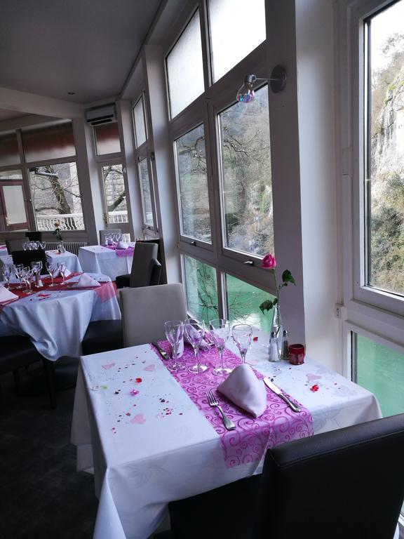 Hotel Rome Saint-Nazaire-en-Royans Esterno foto